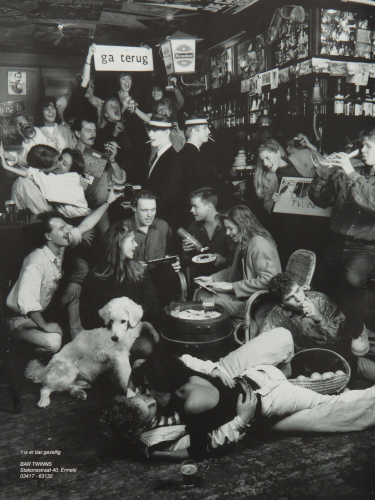 Een oude foto van Bar Twinns uit Ermelo