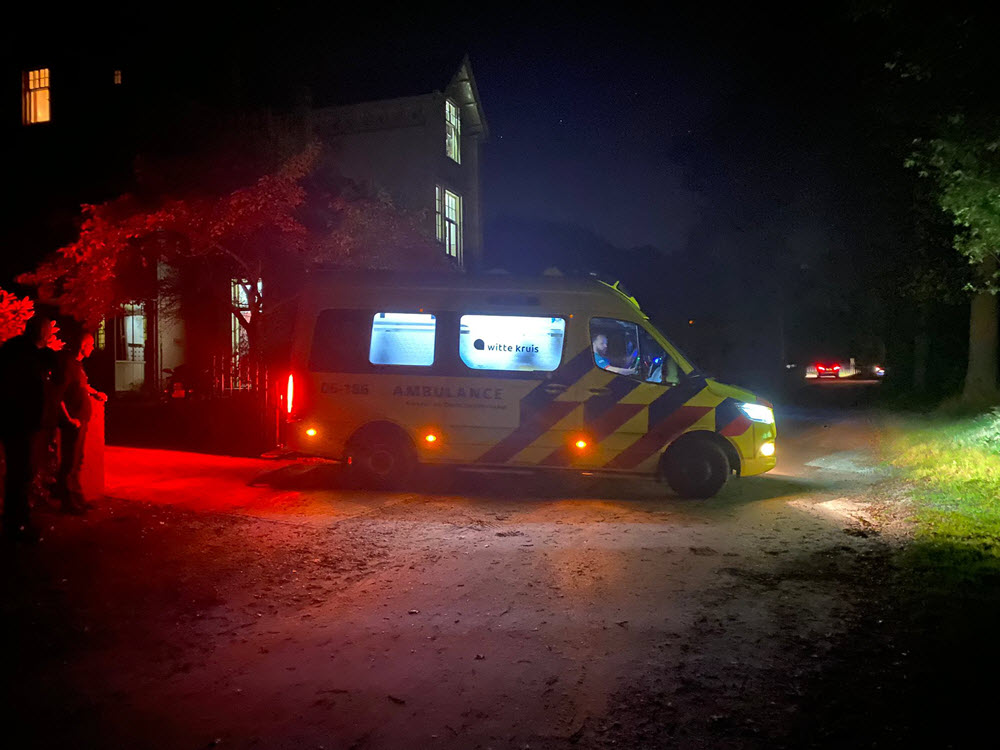 Persoon van de trap gevallen Landgoed Groevenbeek