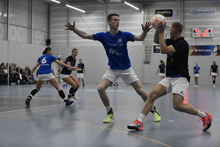 Spirit tegen Dindoa Ermelo