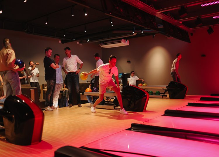 bowlen.jpg