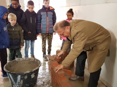 Feestelijke viering hoogste punt nieuwbouw Prins Willem Alexanderschool