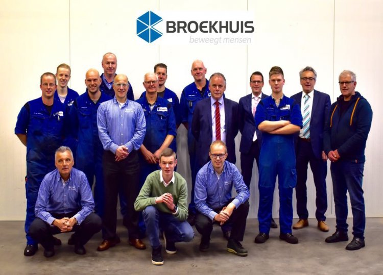 1_Team_Broekhuis_Opel_Harderwijk.jpg