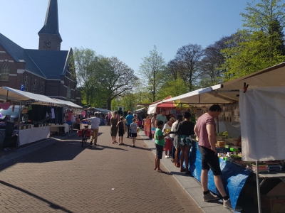 Pinkstermarkt in Ermelo