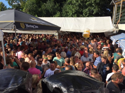 Bierfeest bij Burg Bieren in Ermelo