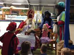 Sinterklaasfeest bij Delphindoorski in Ermelo