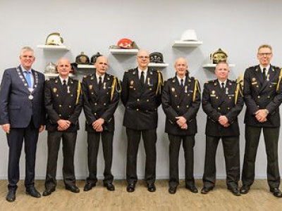 Koninklijke onderscheiding voor acht brandweermannen
