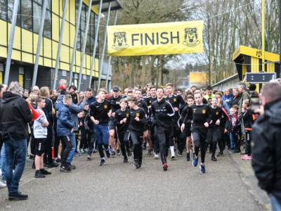 Succesvolle Jim van de Ridder Boerenkoolloop (Foto's)