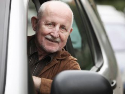 Rijbewijzen tijdelijk langer geldig