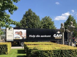 Schoolmeubilair krijgt nieuwe bestemming