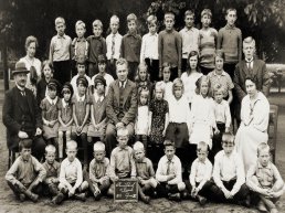 Herinner je je Ermelo: Klassenfoto Hervormde School Putterweg