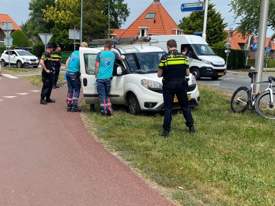 ​Wielrenner aangereden rotonde Hamburgerweg/Putterweg in Ermelo