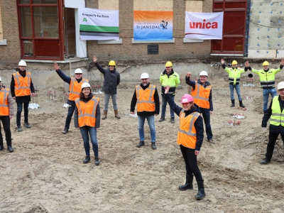 Eerste paal in de grond bouwdeel St Jansdal Harderwijk