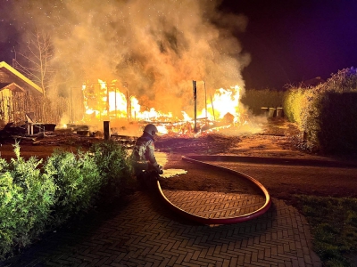 Uitslaande brand in chalet in Ermelo