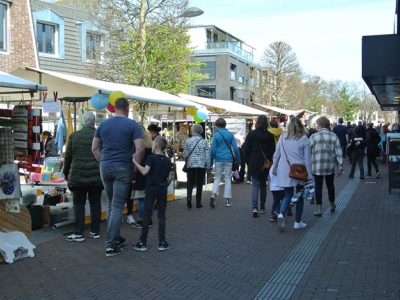 Pinkstermarkt in Ermelo