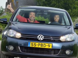 Nieuws Unive Dichtbij: Veilig op weg in de auto: zó doe je dat!