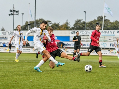 DVS'33 Ermelo beëindigt ongeslagen status FC Rijnvogels (wedstrijdverslag)