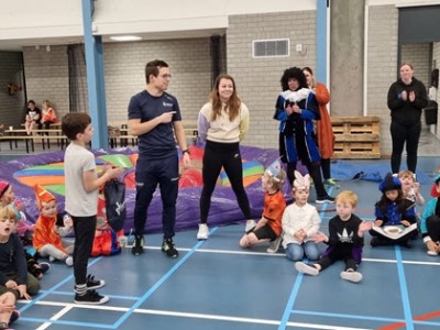 11 basisscholen uit Ermelo deden mee aan de Interactie Plank-Challenge  