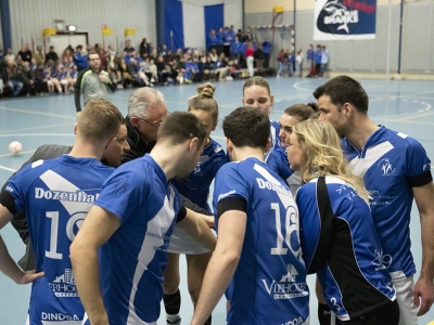 Dindoa verliest nipt van Wit-Blauw na zware week (wedstrijdverslag)