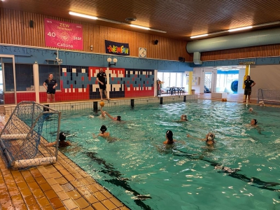 Zwemclinic ZEW bij koningsspelen groot succes