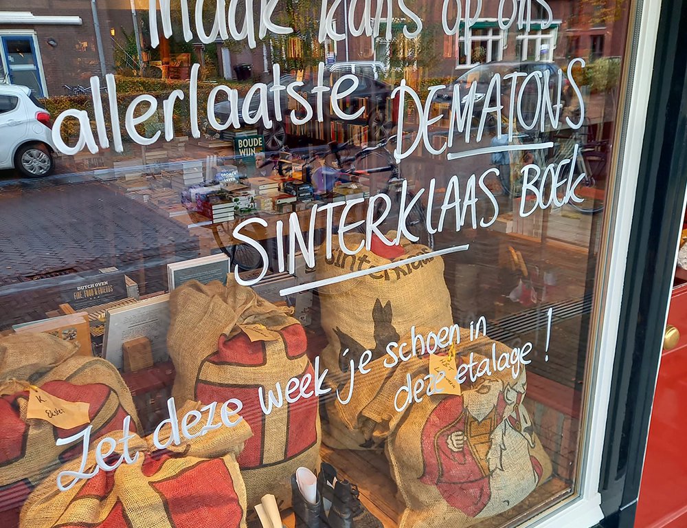 Maak kans op het nieuwste Sinterklaasboek van Charlotte Dematons