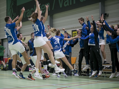 Dindoa verslaat Drachten en blijft in kampioensrace (wedstrijdverslag)