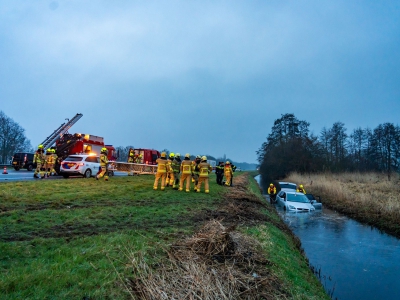 Voertuig te water op de A28 tussen Putten en Ermelo