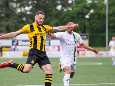 DVS'33 Ermelo ontloopt nacompetitie na 1-1 tegen Staphorst (wedstrijdverslag)