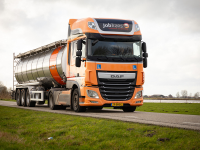 JobTrans lanceert innovatieve baantraining met (anti)kanteltrailer