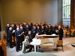 Het Paasconcert van het Ermelo's Mannenkoor op 21 april