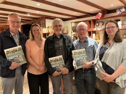 Nieuw boek over de geschiedenis van Ermelo gepresenteerd