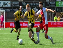 DVS'33 Ermelo nagenoeg uitgespeeld na nederlaag bij "Vogels"