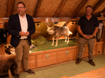 Opening wolvenexpositie bij de Schaapskooi in Ermelo
