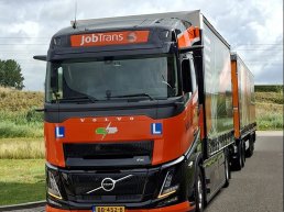 JobTrans introduceert als eerste LZV-opleiding op Volvo Electric