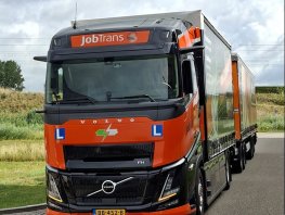 JobTrans introduceert als eerste LZV-opleiding op Volvo Electric 
