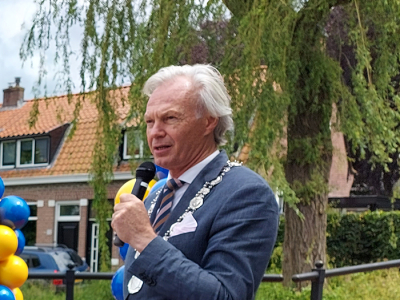 Harderwijkse Burgemeester Joon doet aangifte van lekken vertrouwelijke informatie tijdens zoektocht naar AZC-locatie