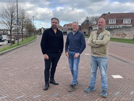 Broekhuis Halve marathon Harderwijk start en finish op de Boulevard van Harderwijk