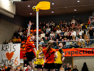 Unitas slaat slag tegen concurrent Dalto - Kris Boere en Lynn Bijkerk genieten van ambiance