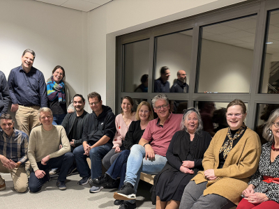 Theatergroep Spiegel speelt het maakproces achter het doek &lsquo;De Vereniging&rsquo; is een knipoog naar onszelf