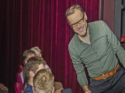 Een avond speuren met Hans Aarsman tijdens theatercollege 