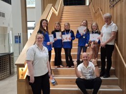 Diploma&rsquo;s synchroonzwemmen behaald &ndash; nieuwe startersgroep start 31 maart &ndash; OCTS nieuwe sponsor trainingsvesten