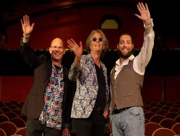 De R&egrave;g&acirc;hs strijken neer in Ermelo 