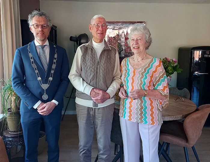 Joke en John Rieuwers 65 jaar getrouwd