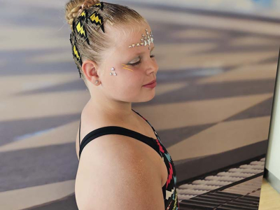 Samen maken we synchroonzwemmen mogelijk!&rsquo; Sophie (10) uit Harderwijk droomt van het NK