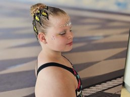 Samen maken we synchroonzwemmen mogelijk!&rsquo; Sophie (10) uit Harderwijk droomt van het NK