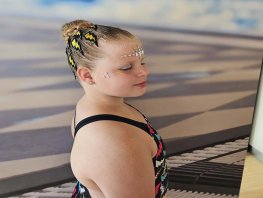 Samen maken we synchroonzwemmen mogelijk!&rsquo; Sophie (10) uit Harderwijk droomt van het NK