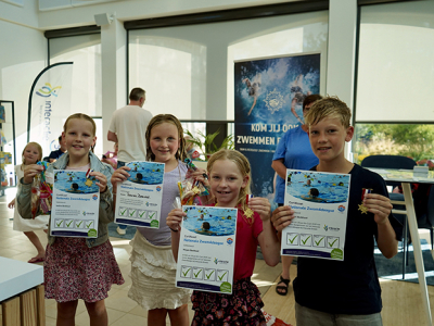 Zwem4daagse Ermelo was een feestelijk zwemspektakel in Sportcentrum Zanderij