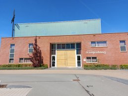 Veel belangstelling leidt tot tweede Indi&euml;herdenking in Harderwijk 