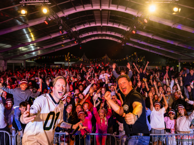 Veluwade Festival 2026: vier dagen sport, muziek en gezelligheid bij v.v. Hierden