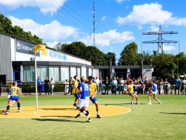 Dindoa start met nipte overwinning