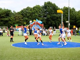 Dindoa wint derby van De Meeuwen